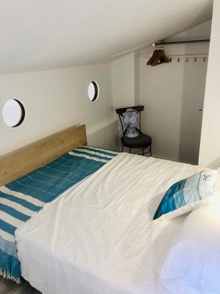 Stylish Studio Close To Beach In Residence With Pool นาร์บอนน์ ภายนอก รูปภาพ
