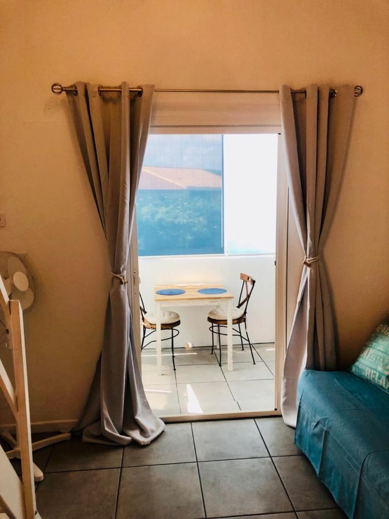 Stylish Studio Close To Beach In Residence With Pool นาร์บอนน์ ภายนอก รูปภาพ